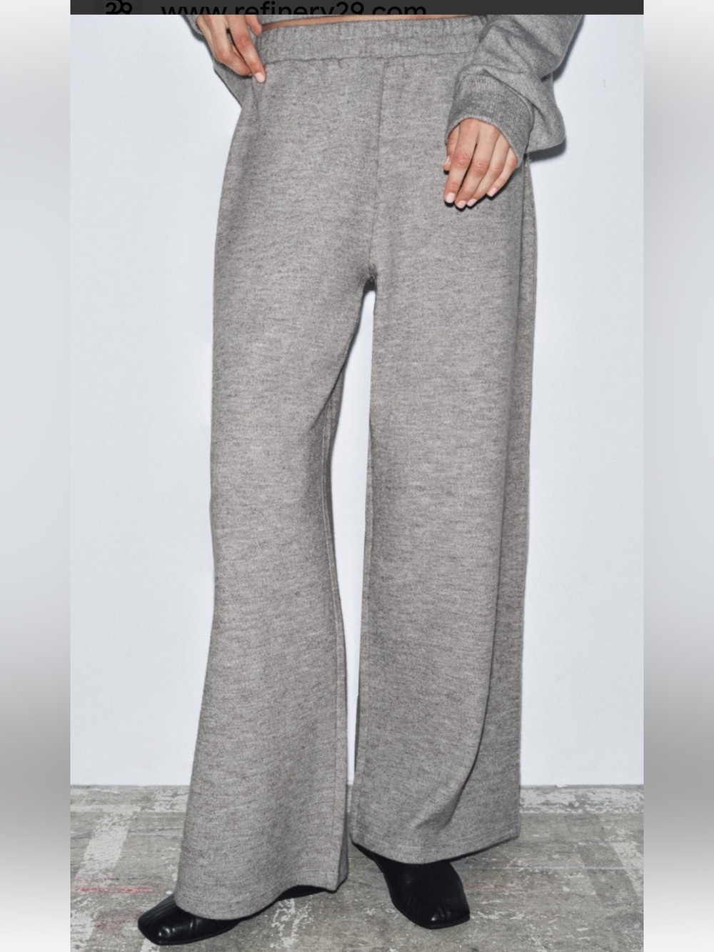 Zara light gray knit wide-leg pants with a comfortable elastic waistband. L